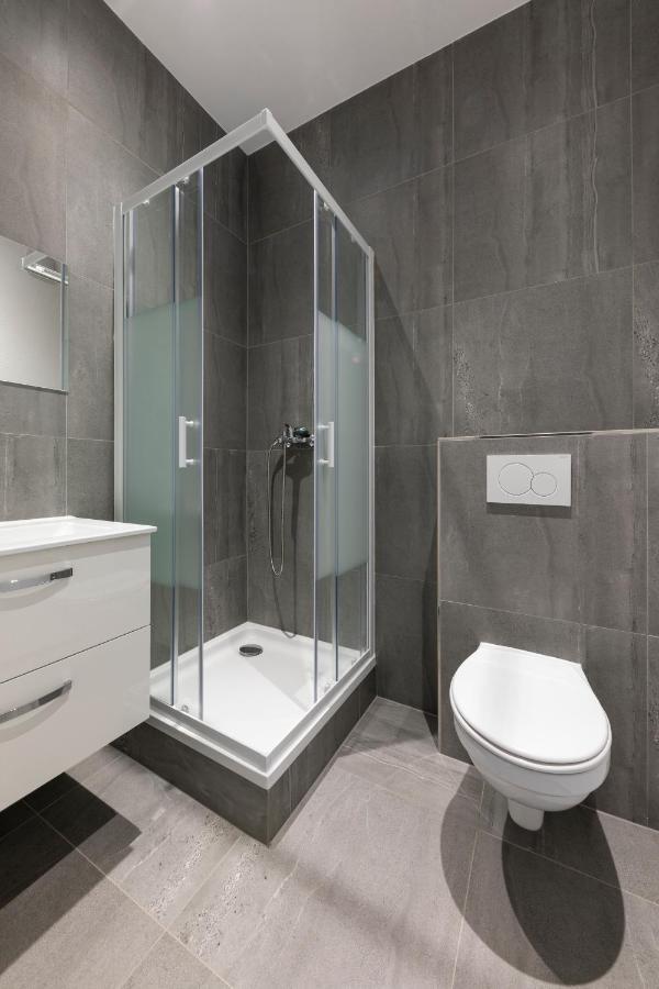 Iqs Rooms - Chambre Double Avec Salle De Bain Luxembourg Eksteriør bilde